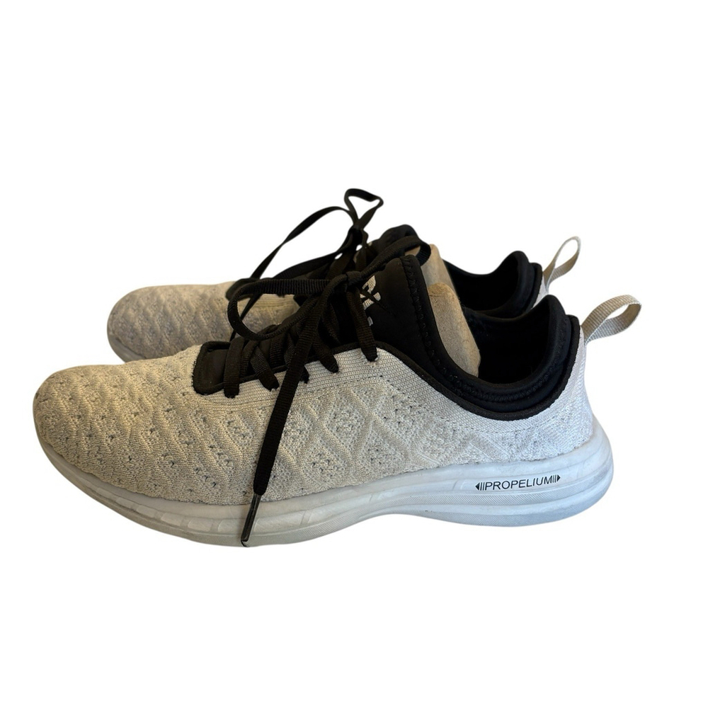APL Techloom Phantom Women's Shoes White Black Athletic Trainer Sneakers Sz. 7.5